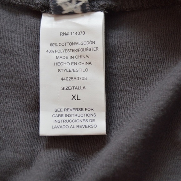 Ransom ‘Kiss Me I’m Irish’ Glitter‎ & Sequin Graphic Gray Tee, Size XL - Picture 4 of 4